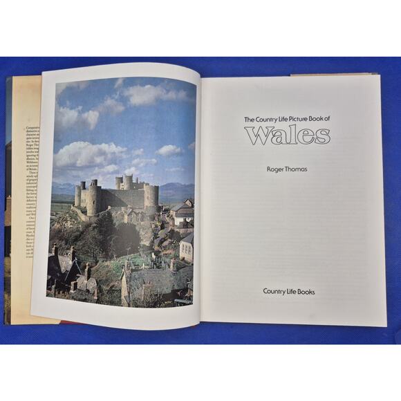 1981 Country Life Picture Book of Wales by Roger Thomas Hardcover Dust Jacket - Picture 4 of 6
